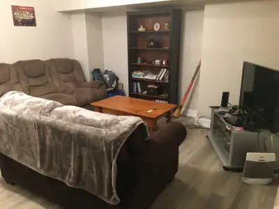 Liisgar/Bronson/ 2 bedroom apt/Sept 1