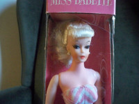 1960s "Miss Babette" Barbie/Bild Lilli Doll Clone (Eegee)