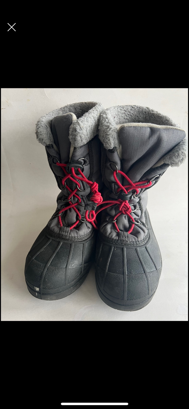 Boys size 6 Sorel Winter Boots  in Kids & Youth in Kingston - Image 2