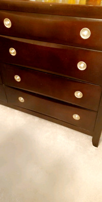 8 Drawer dresser for sale