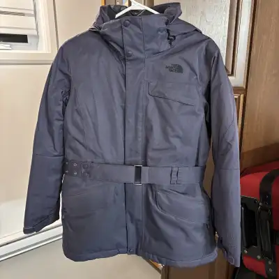 Manteau d’hiver North Face pour femme Large. Maison non fumeur et sans animaux. Très peu porté. Long...