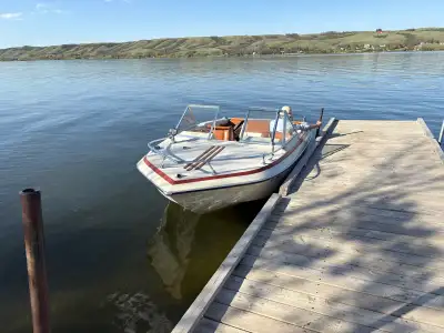 This 1979 Swiftsure 17.5 Ft. boat is powered by a reliable 120 HP Mercruiser engine and includes a n...