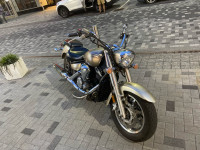 YAMAHA VSTAR 1300