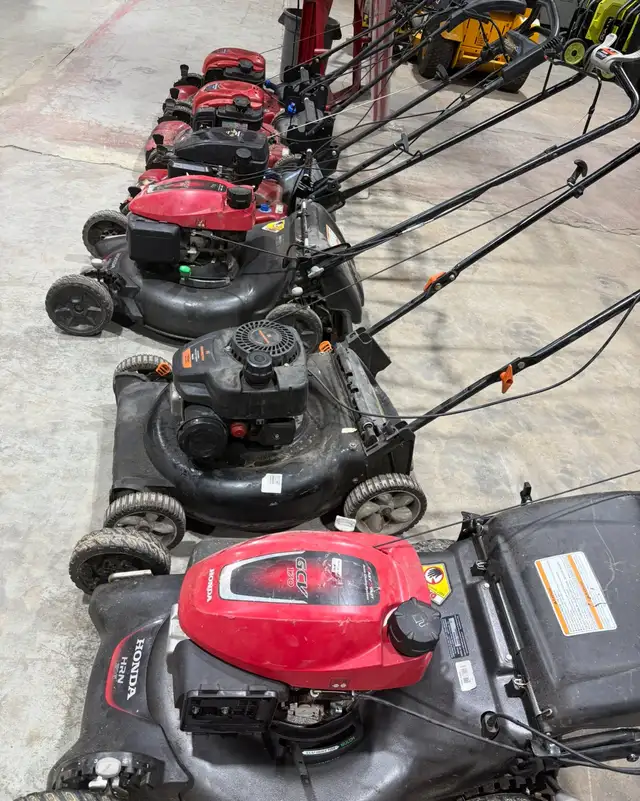  Lawnmower snowblower tools fixing in Lawnmowers & Leaf Blowers in Mississauga / Peel Region - Image 2