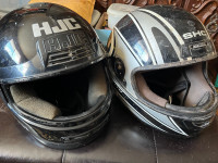 Snowmobile helmets