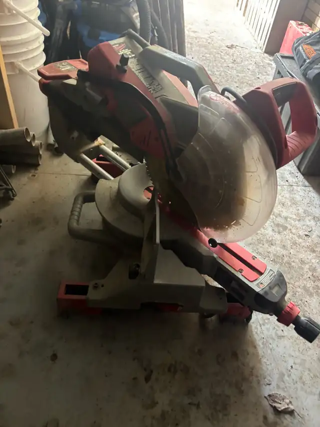 Chop saw in Power Tools in London - Image 3