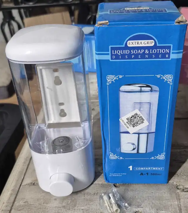 Extra Grip Soap Lotion Dispenser64959979480065124