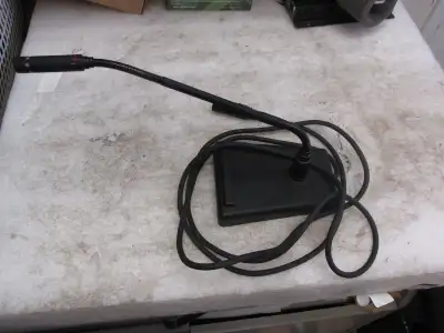 We are selling a Audio Technica PRO49Q condenser microphone Desktop, Lectern, Desk microphone with 4...