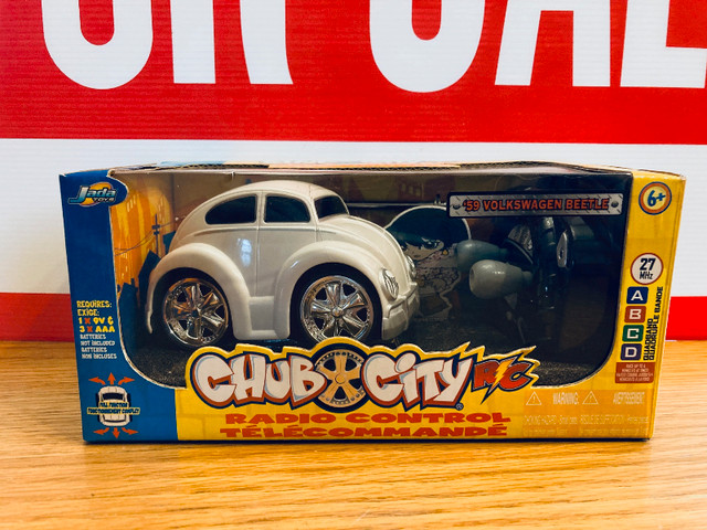 remote control VW vehicles - Beetle - Audiobahn Bus in Toys & Games in City of Halifax - Image 3