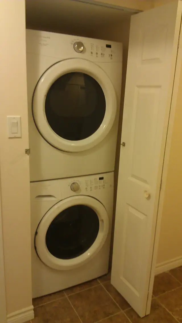 Elegant One bedroom basement apartment – Milton in Long Term Rentals in Oakville / Halton Region - Image 6