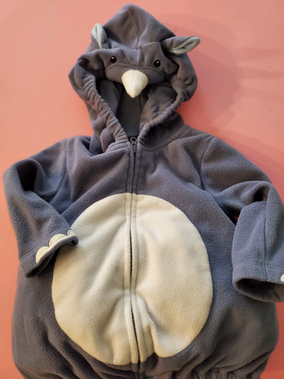 From Carter size 12m. Pick up from mahogany south east Calgary. $10 cash