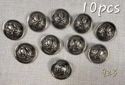 Lot de 10 Boutons métaliques 1" Quality skull metalic buttons., View more