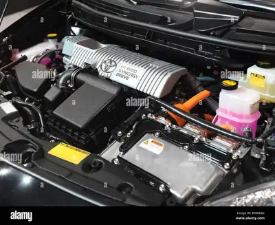 TOYOTA JDM 2010-2017 2ZR FXE 1.8L Hybrid Toyota Prius moteur et installer clé en main 2010-2011-2012...