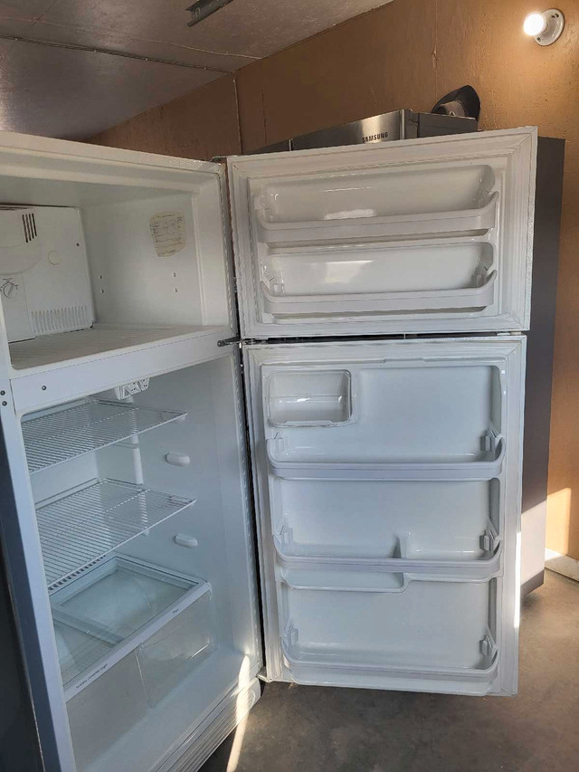 Refrigerator  in Refrigerators in Grande Prairie - Image 3