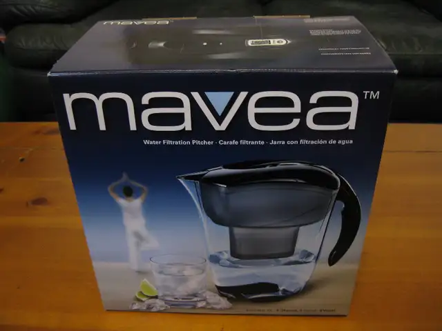 Brand NEW in Box MAVEA Water Filter Pitcher $30 (Richmond Hill) in Kitchen & Dining Wares in Markham / York Region - Image 3
