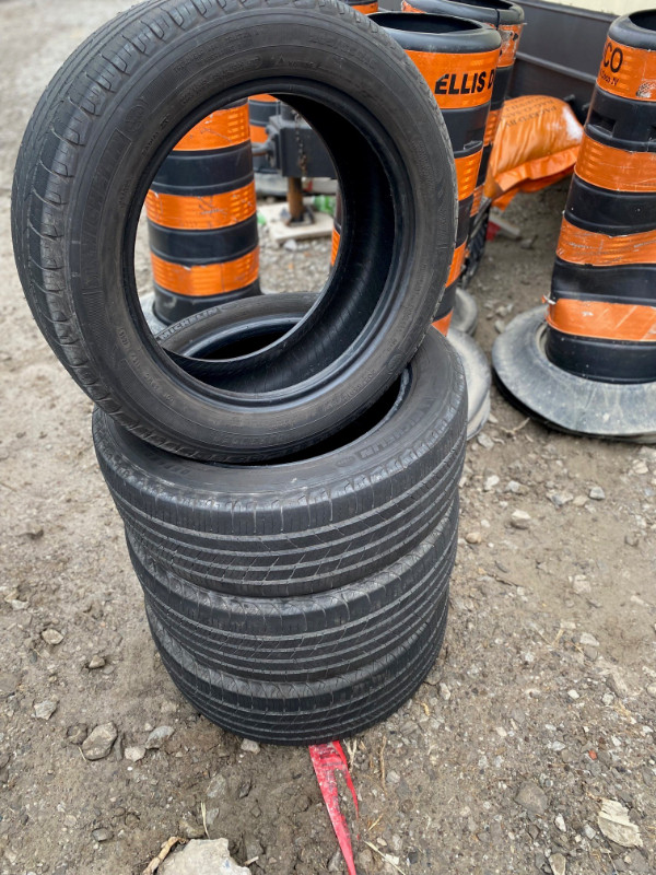 Michelin Defenders in Tires & Rims in Hamilton - Image 2