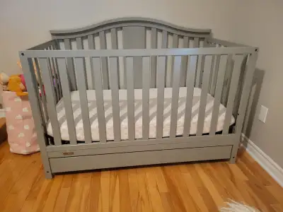 Baby crib, mattress and protector, View more