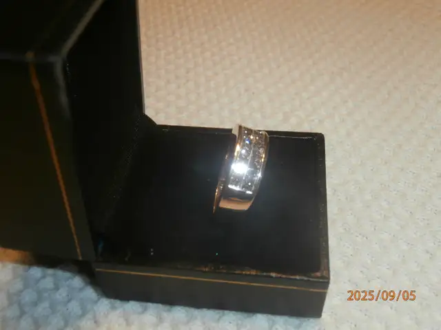 STUNNING!64208545872387121