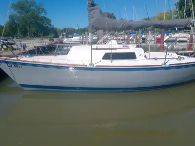 Boat and sails in good shape, fun to sail and good for a beginner. Sleeps 2 adults and 2 kids. New o...