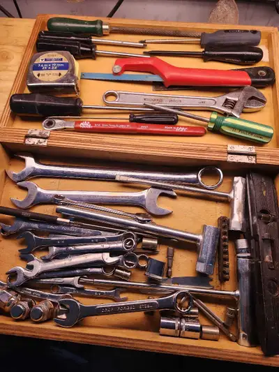 Assorted mixed tools, View more