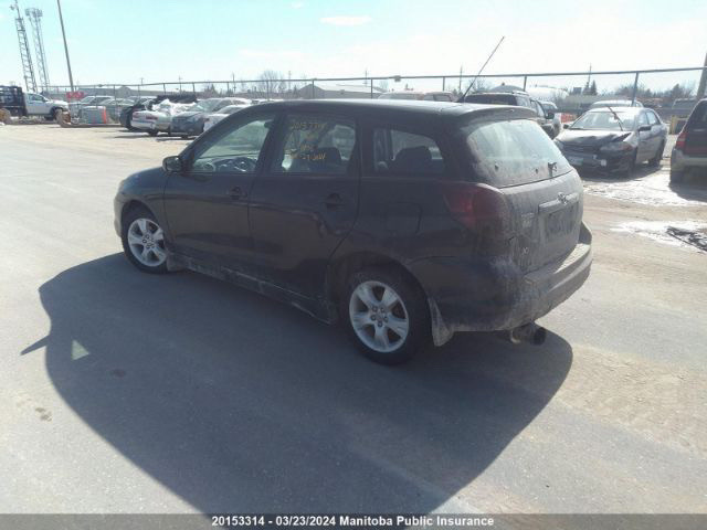 2006 Toyota Matrix Available For Parts in Auto Body Parts in Winnipeg - Image 3