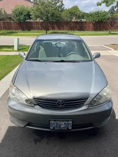2006 Toyota Camry LE Low mileage 