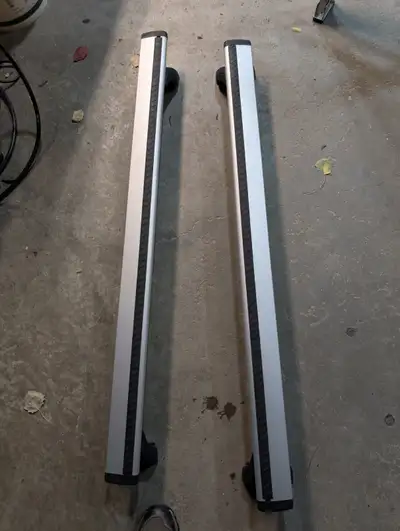 The rack was mounted on a Hyundai Santa Fe and it no longer fits my current vehicle