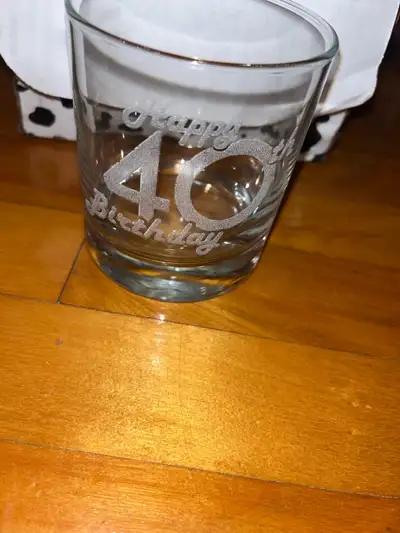 Happy 40th birthday glass cup/verre cadeau d’anniversaire , View more