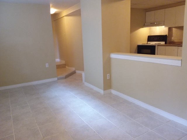 2 bedroom basement appartment in Hull near Boul. St-Raymond in Long Term Rentals in Gatineau - Image 2