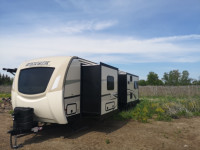 Trailer Camper 2020 Venture Sporttek RV 37ft luxury