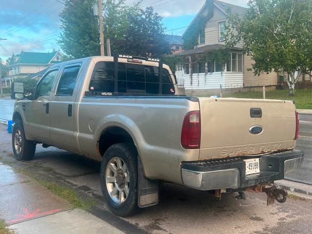 2008 f250 in Cars & Trucks in Kawartha Lakes - Image 3