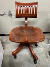 Vintage 1940’s vintage Canadian office chair yes it’s available