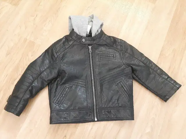 Toddler's Black Jacket628632606566411228