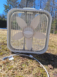 Ventilateur portatif LASKO Fan