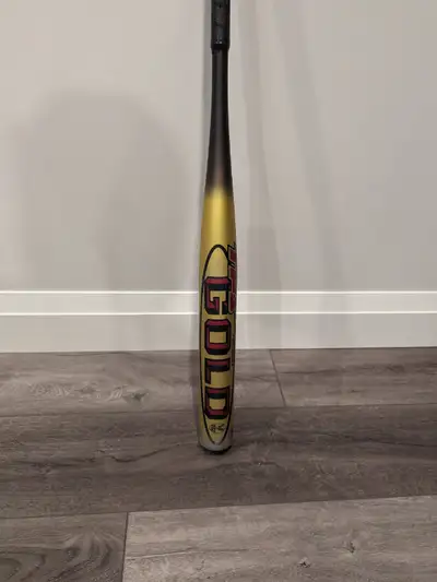 Louisville Slugger TPS Gold 34" Slow Pitch Softball Bat