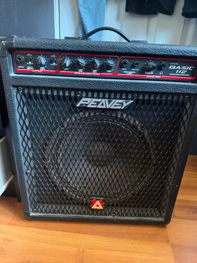 Peavey Basic 112 Bass Amp - Works, Needs Minor Repair, View more