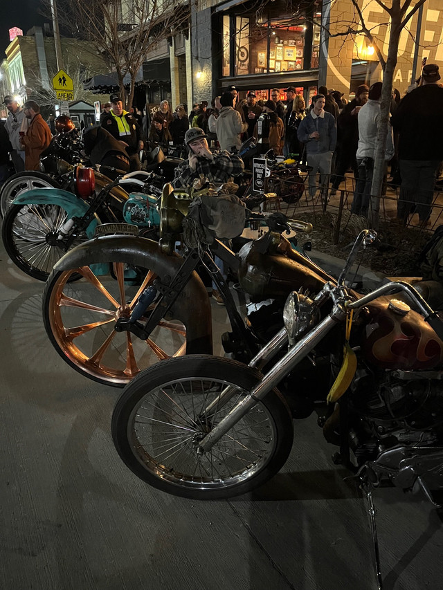 Rollin’Free motorcycle swap meet (Saskatoon) in Street, Cruisers & Choppers in Winnipeg - Image 3