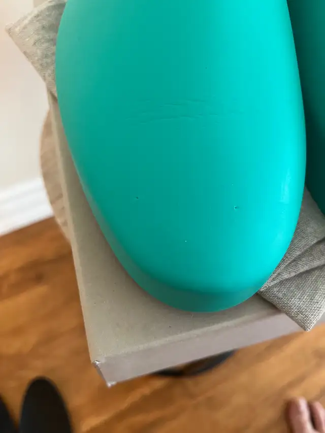 Fear of God California 2.0 in mint color sz 43 (10-10.5) in Men's Shoes in City of Montréal - Image 11