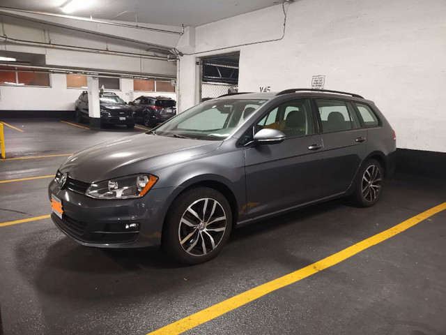 2017 Golf Sportwagon in Cars & Trucks in City of Toronto