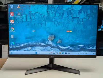 Moniteur Gaming LG UltraGear 24GS60F 24po IPS FullHD 180Hz 1ms, View more