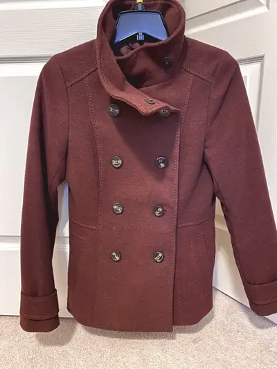 Women’s Size 6 H&M Maroon Peacoat, View more