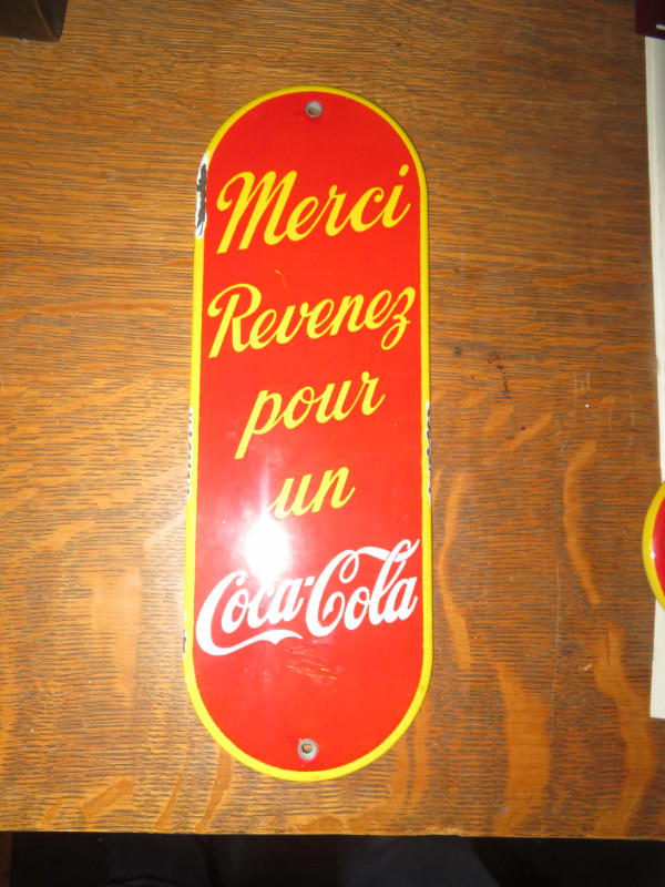 Enseigne ''Door-Push'' Coca-Cola (1940-1950) en porcelaine dans Art et objets de collection  à Longueuil/Rive Sud