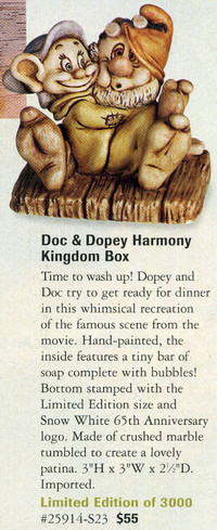 Disney Harmony Kingdom Snow White DOC & DOPEY 65th Anniv Figure