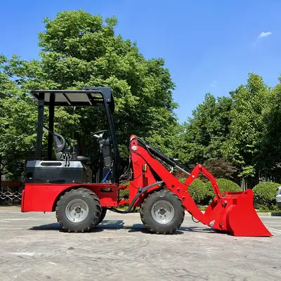 JT5WL600 mini wheel loader 600 kg lifting capacity. Basic tasks such as loading and conveyance can b...