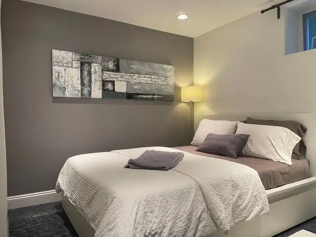 Fully Furnished 1-Bedroom Recently Renovated Suite - Vancouver in British Columbia in Canada - Image 10