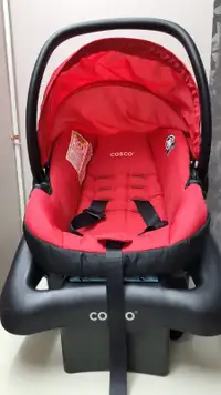 Cosco Baby car seat with base