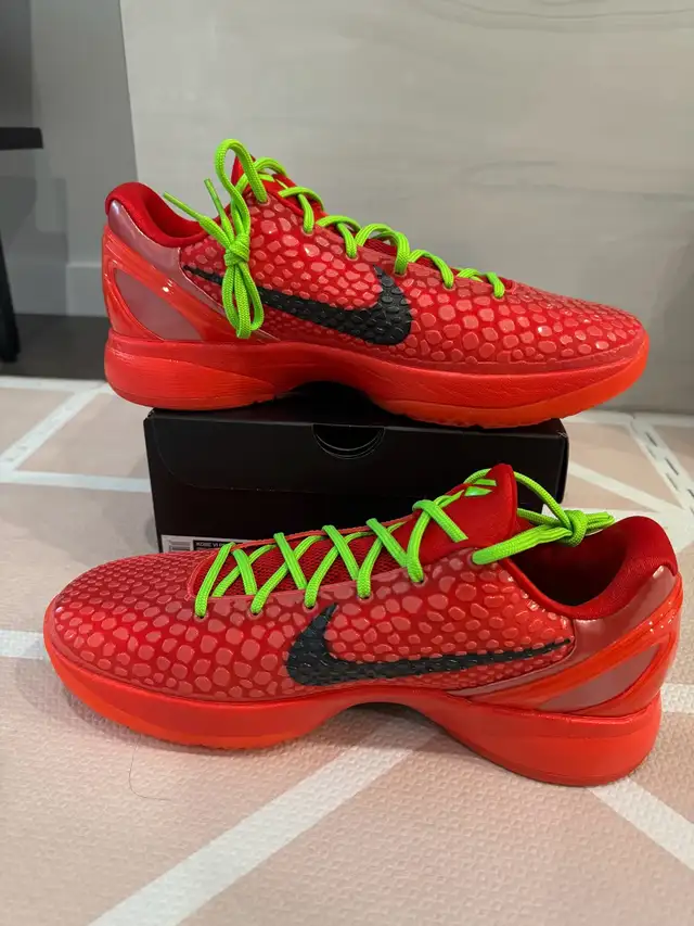 DS/Brand New Nike Kobe 6 Reverse Grinch Sz 11.5 i in Men's Shoes in Markham / York Region - Image 4