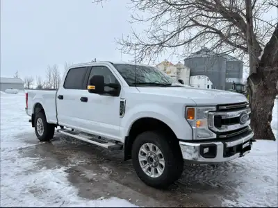 2022 White F350 149,255km Factory power train warranty until 160,000km Gas 65,000$ OBO Recently deta...