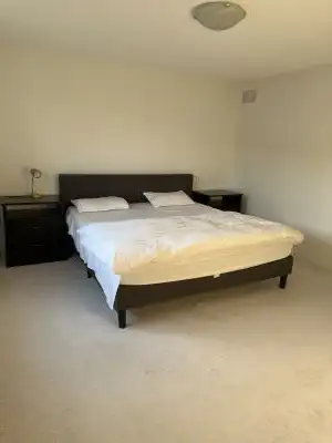  Rooms for Rent in Stunning End Unit Townhome in Room Rentals & Roommates in Ottawa - Image 2