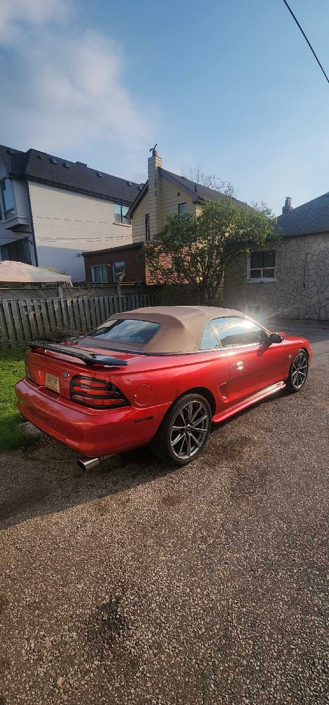 1995 Ford Mustang GT Convertible  in Cars & Trucks in Mississauga / Peel Region - Image 2